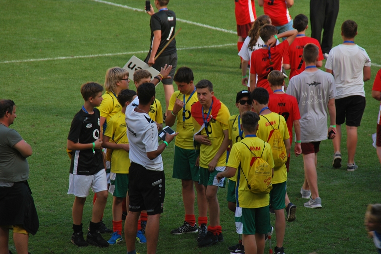 780x520SZ Fan WM C  18.6 (229).JPG